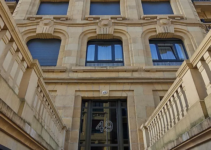 The Collection - Aura Сан-Себастьян