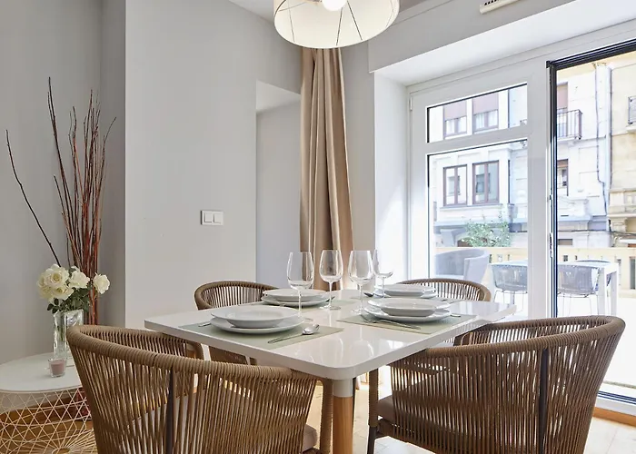 아파트 The Collection - Aura *